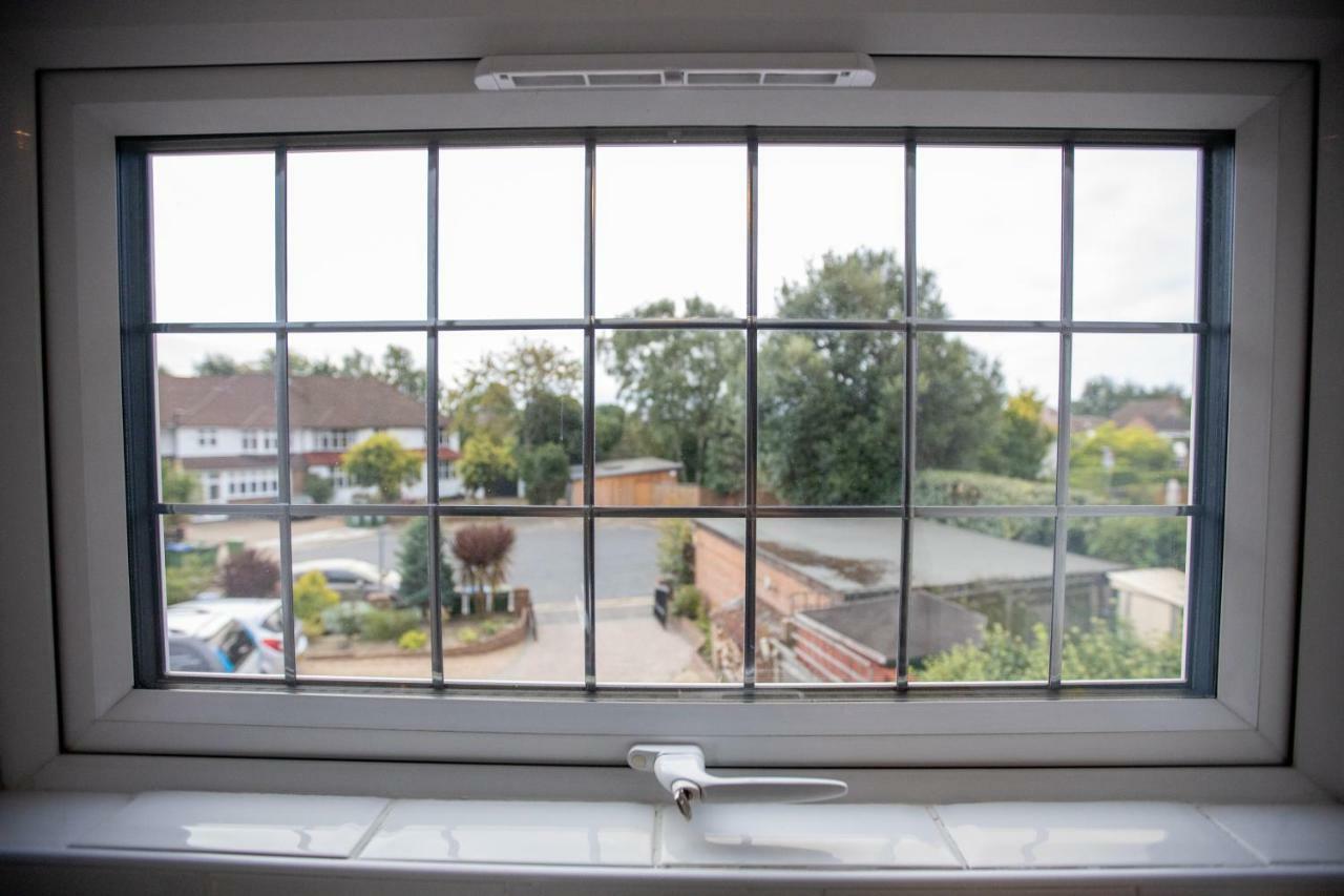 Beautiful Detached 1 Bedroom Apartment Eltham Exterior photo